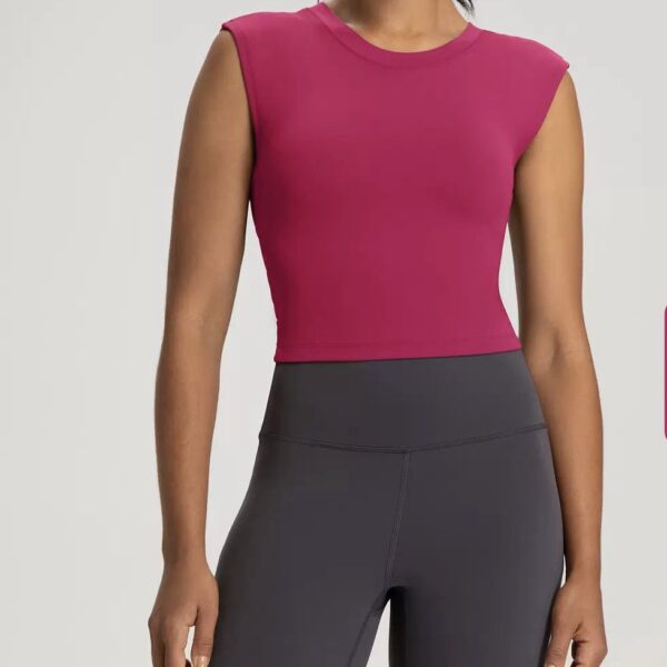 Yoga backless top with chest pad(top)