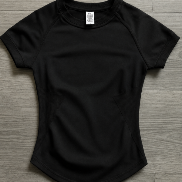 Seamless short sleeved top